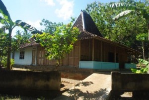 rumah tradisional bp mujono