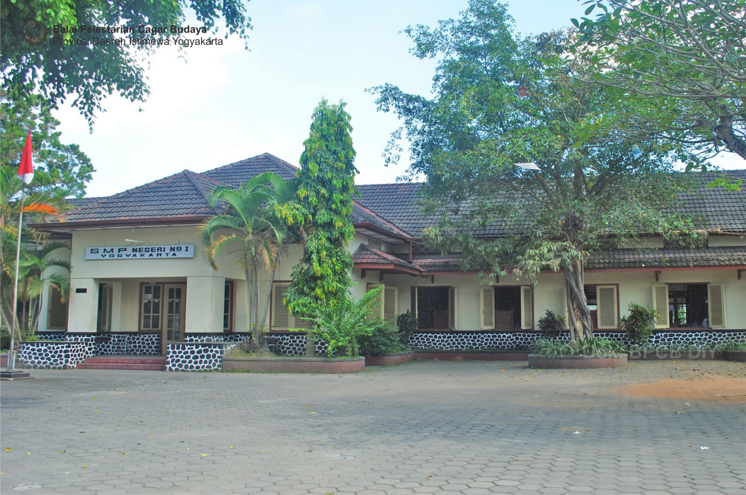 Read more about the article Gedung SMP Negeri I Yogyakarta