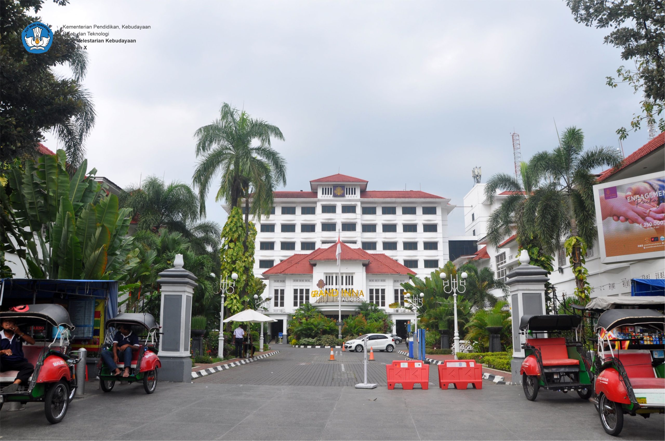 Read more about the article Hotel Inna Garuda