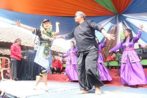 Read more about the article Pertunjukan Sintren di Sanggar Ni Mas Mayangsari