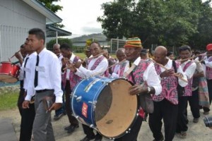 Suling Tambur mengawali parade pagelaran budaya etnis 