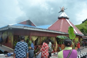 Pendopo Adat Obhe Kampung Heram Ayafo