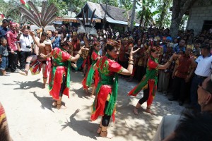 Tarian Sambutan