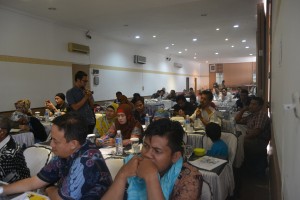 Suasana dialog