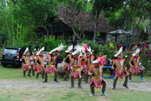 Tari Topeng Ireng