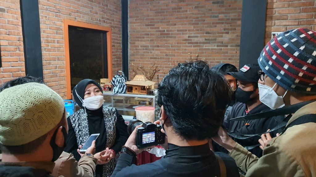 Wawancara Direktur Pelindungan Kebudayaan, Irini Dewi Wanti dengan media