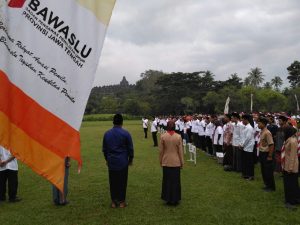 Read more about the article Apel Siaga Kesiapan BAWASLU dalam Pengawasan Pilkada 2018