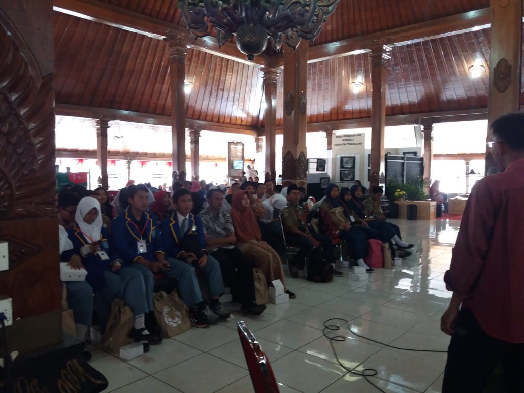 You are currently viewing Bedah Buku Tinjauan Kembali Rekonstruksi Candi Borobudur