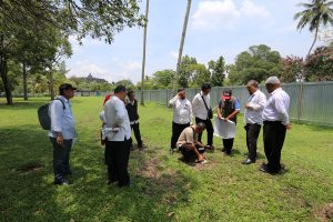 Tim Ahli Cagar Budaya Meninjau Lokasi Ekskavasi Area Manohara