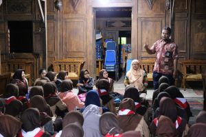 Kunjungan Pramuka SMA 1 Muntilan ke Balai Konservasi Borobudur