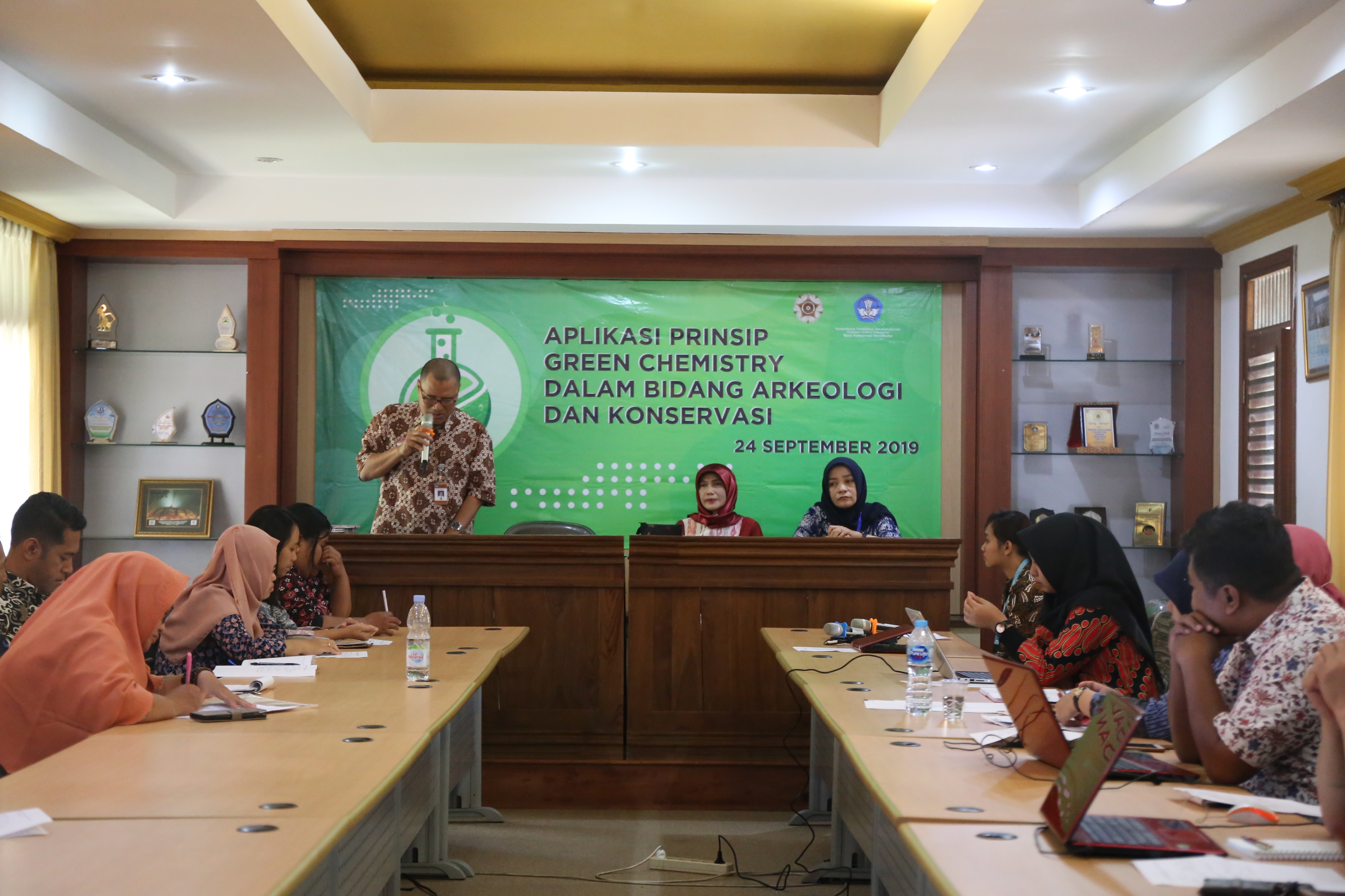 You are currently viewing Workshop Aplikasi Prinsip Green Chemistry