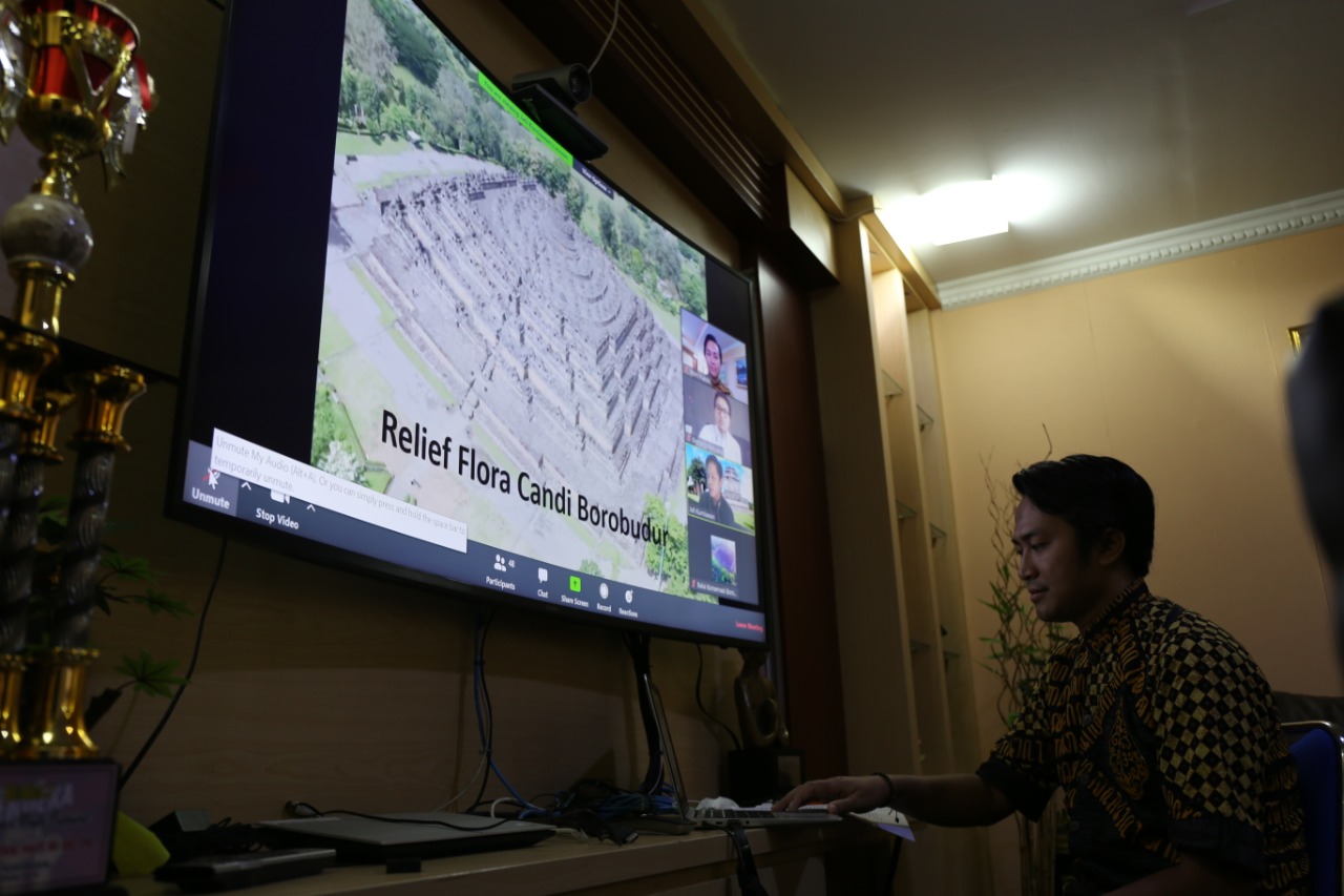 You are currently viewing Belajar Flora dari Relief Candi Borobudur