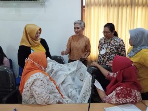Read more about the article Workshop Aktualisasi Nilai Relief Candi Borobudur Melalui Seni Kriya