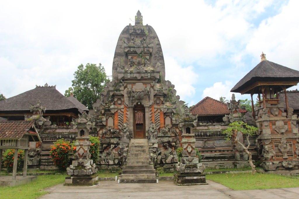 Benda Cagar  Budaya  Di Pura Puseh Tarukan Desa Pejeng Kaja 