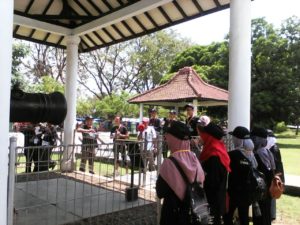 Read more about the article Ayo ke Museum Situs Kepurbakalaan Banten Lama!
