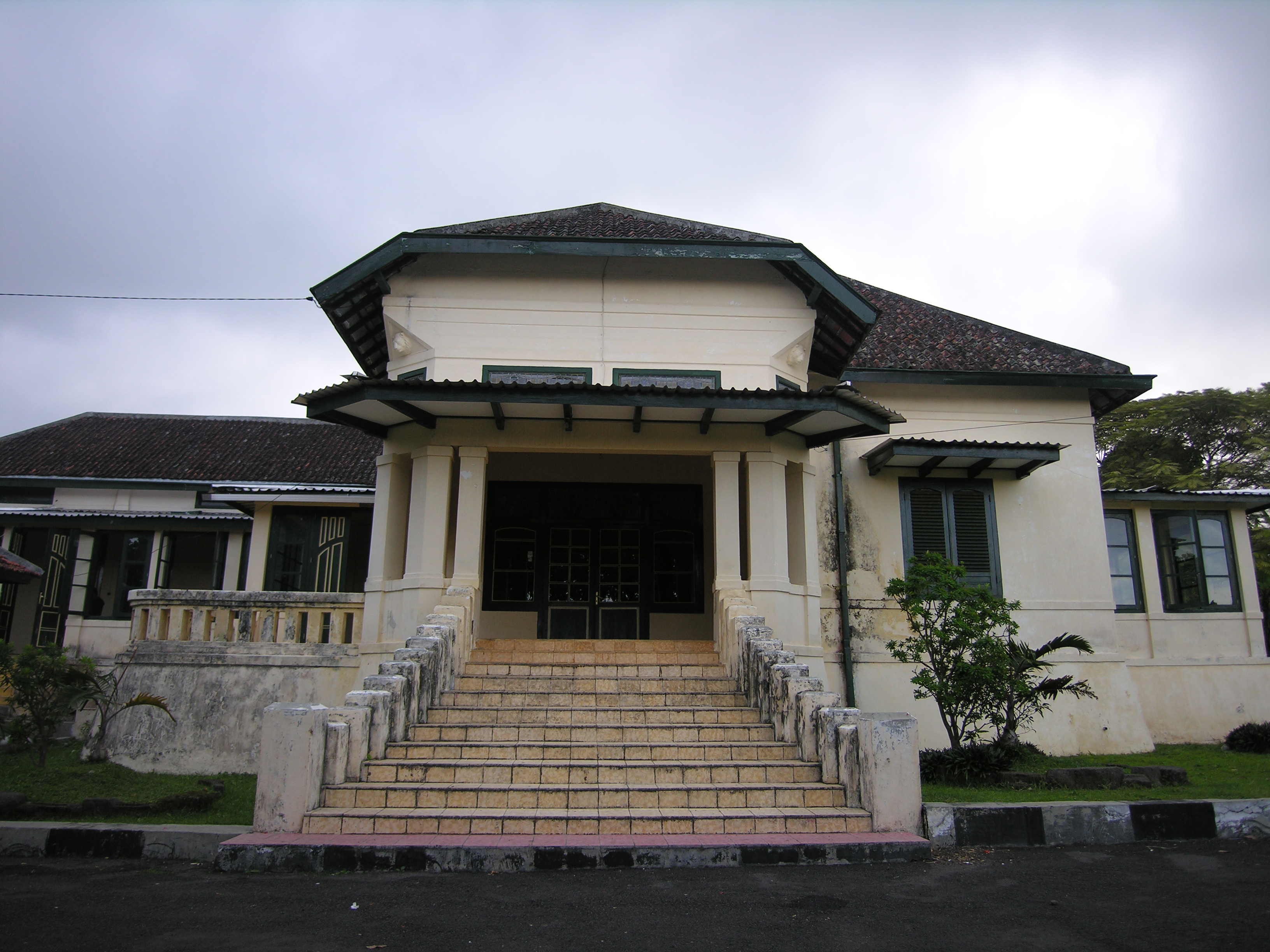 You are currently viewing Gedung Syahrir, saksi sejarah Perundingan Linggajati
