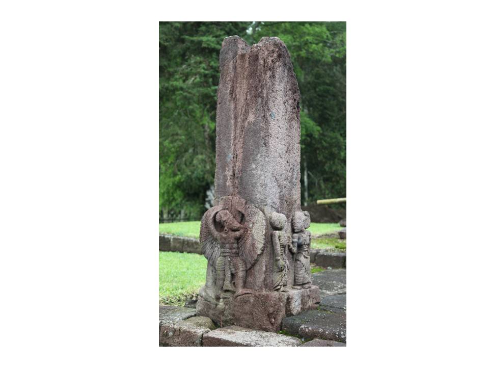 Read more about the article Relief-Relief di Candi Sukuh III