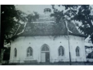 Read more about the article “Gereja Portugis” di Taman Kartini Rembang