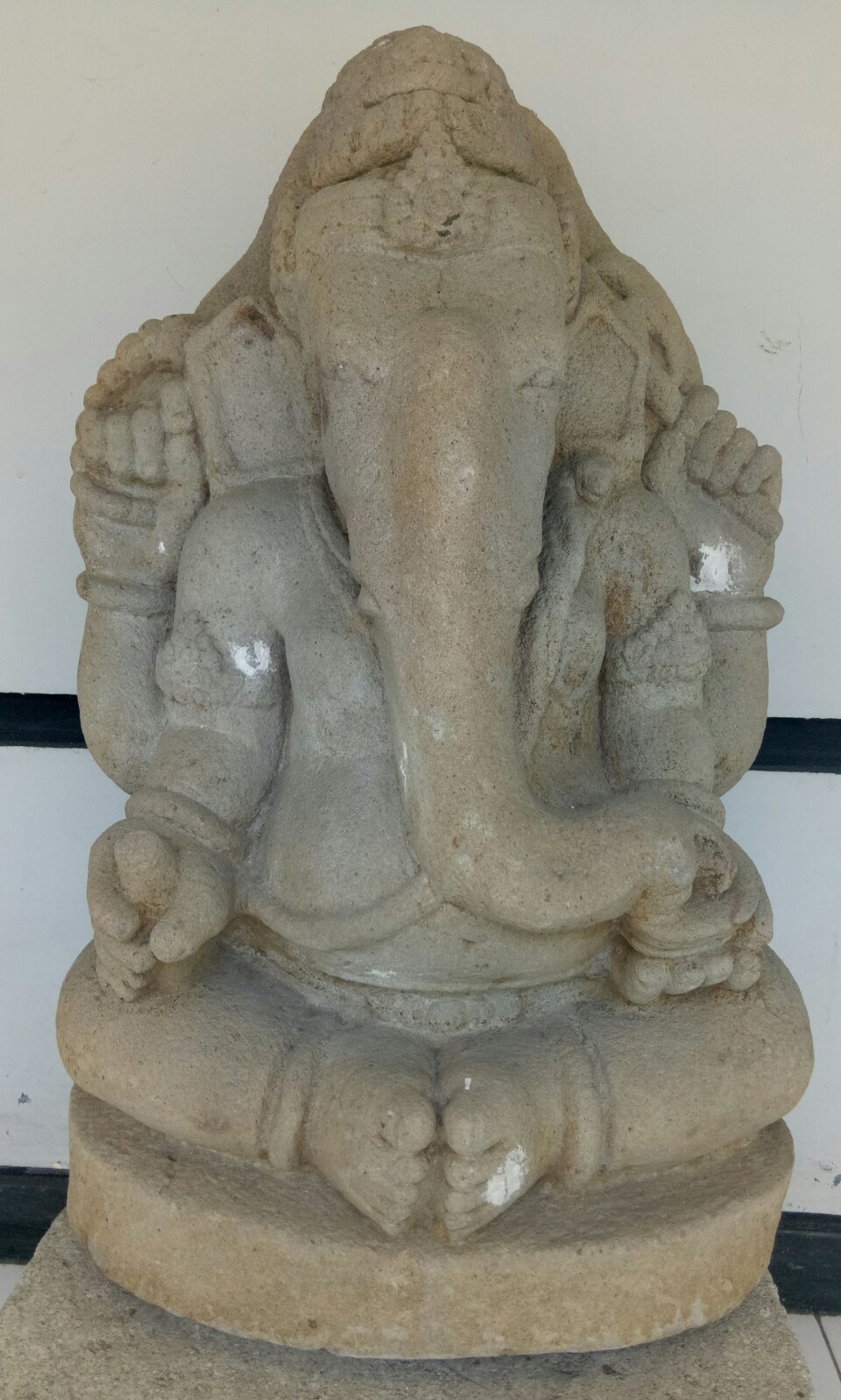 You are currently viewing Mengulik Belalai Arca Ganesha