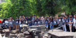 Read more about the article 360 Siswa SMA N 7 Purworejo Belajar Konservasi di Candi Sewu
