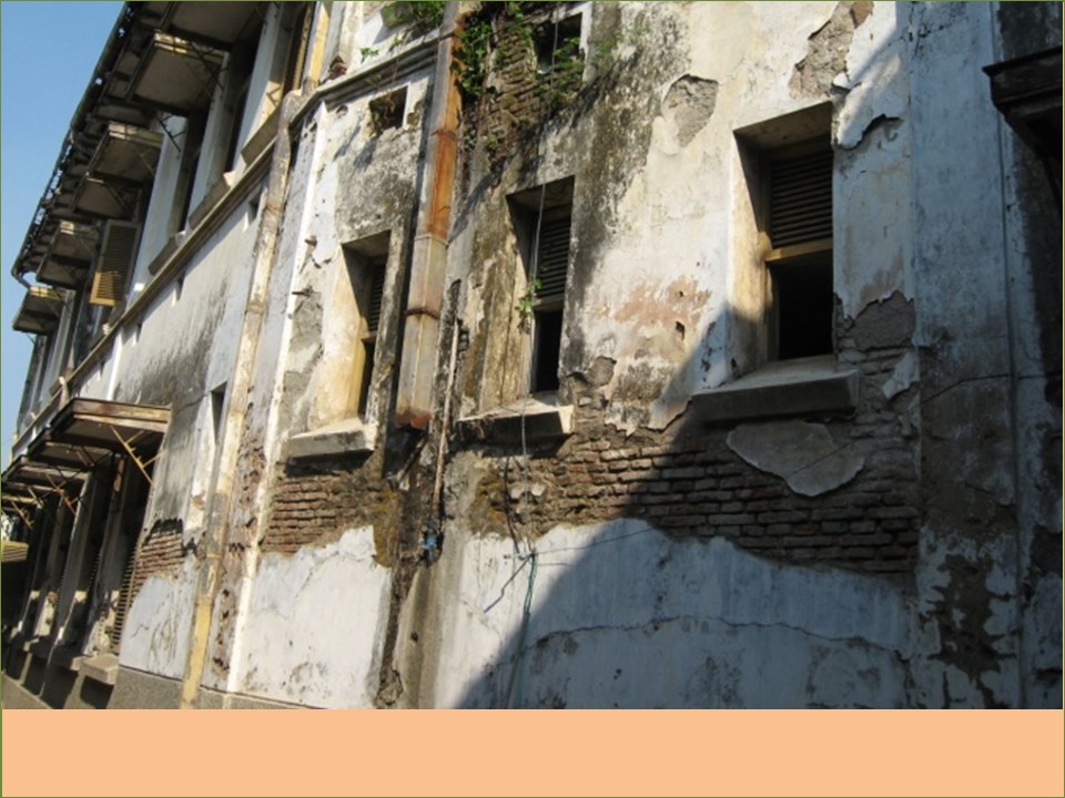 Read more about the article Penyebab Kerusakan Pada Bangunan Kolonial