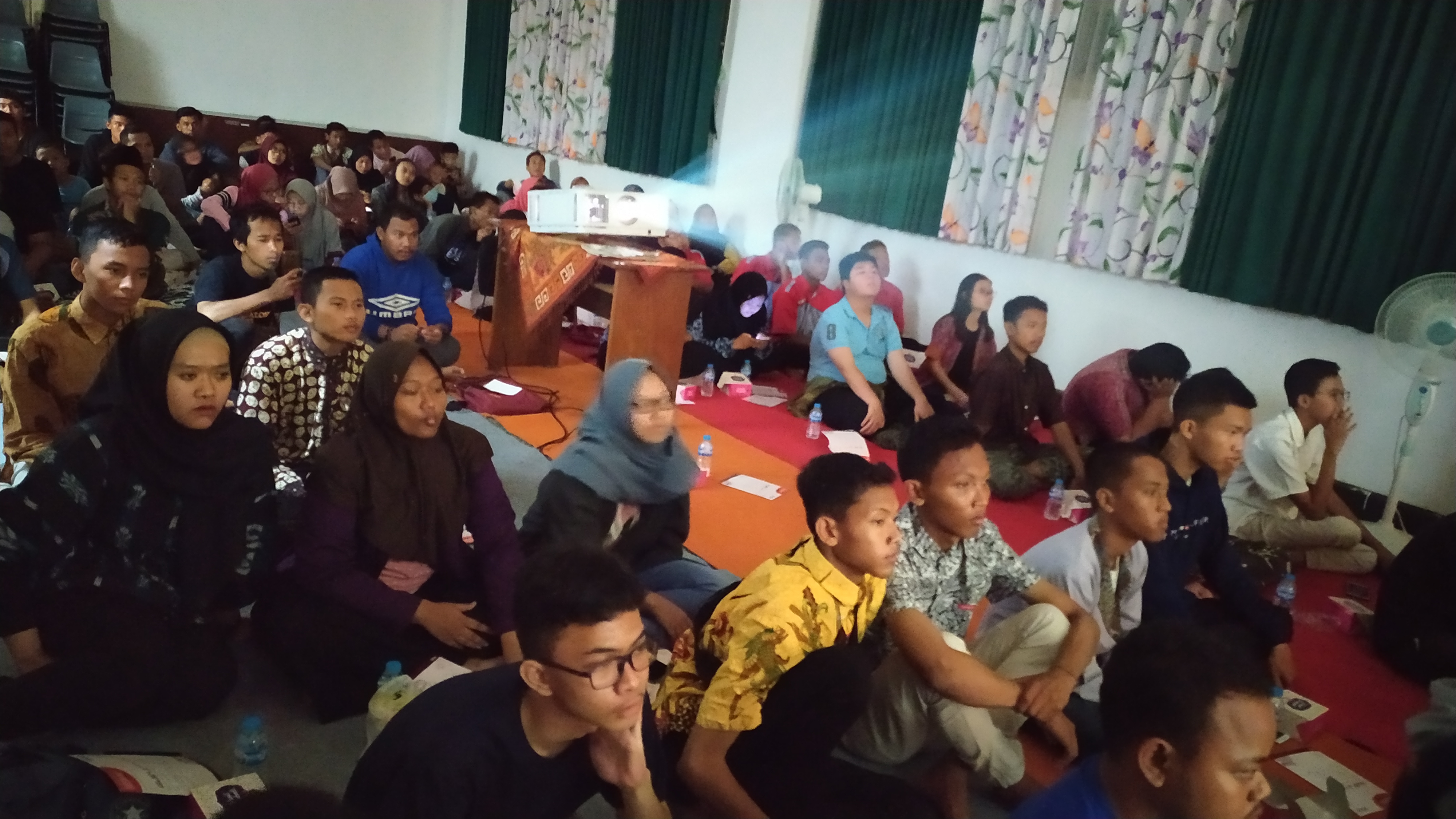 Read more about the article Bersama Komunitas dan Museum Batik, BPCB Jateng Selenggarakan Acara “Night At The Museum”