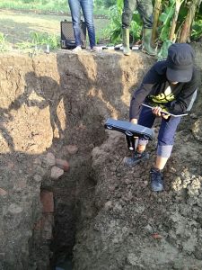 Read more about the article BPCB Jawa Tengah lakukan Ekskavasi Penyelamatan di Dusun Kadilangon, Desa Kebonbatur, Kecamatan Mranggen, Kabupaten Demak