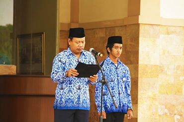 “Upacara peringatan “Hari Guru Nasional Tahun 2016 dan HUT Ke-71 Persatuan Guru Republik Indonesia”
