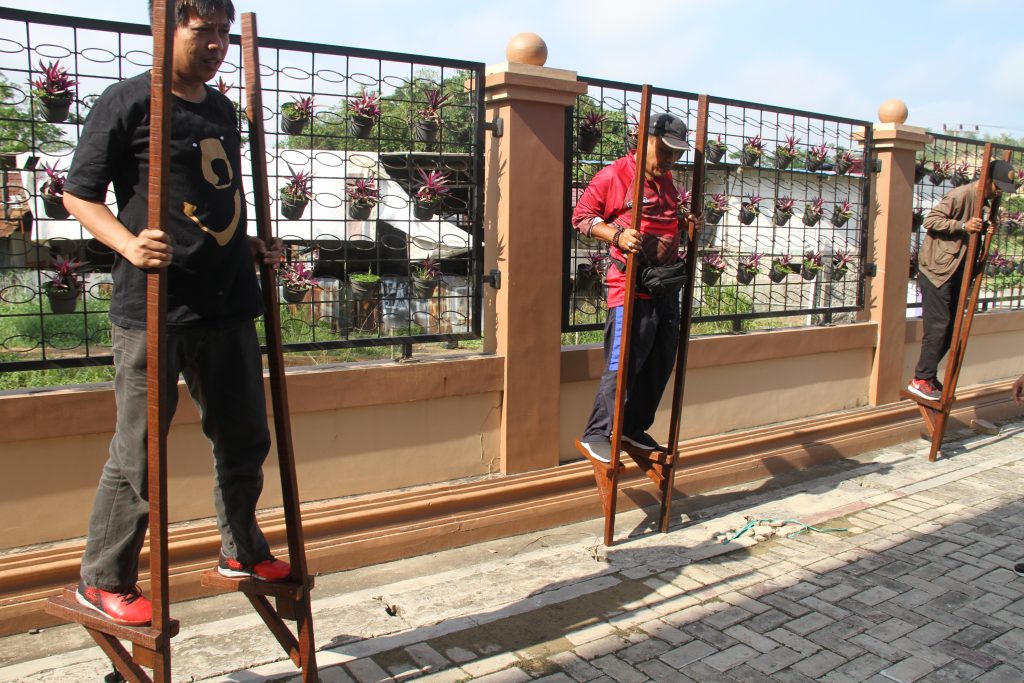 Pekan Kebudayaan Nasional 'Aktivasi Permainan Tradisional' Balai - Permainan Tradisional Dari Kalimantan Timur