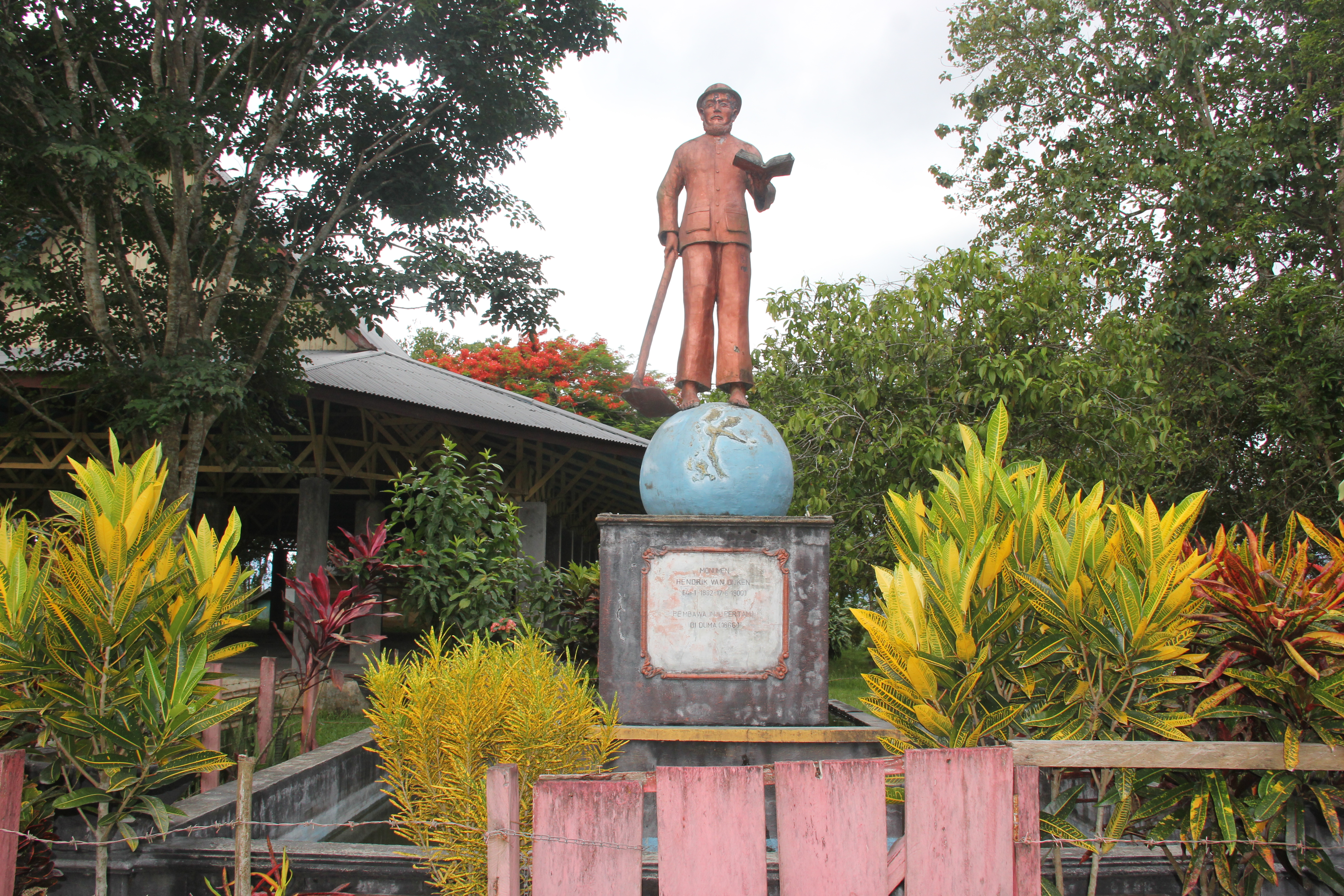 Read more about the article Van Dijken, Misionaris Pertama di Halmahera