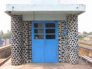 Pintu masuk bendungan