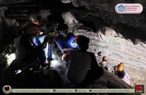 Read more about the article Pemantauan Laju Kerusakan Lukisan Dinding Gua Prasejarah di Kabupaten Maros, Pangkep, dan Bone.