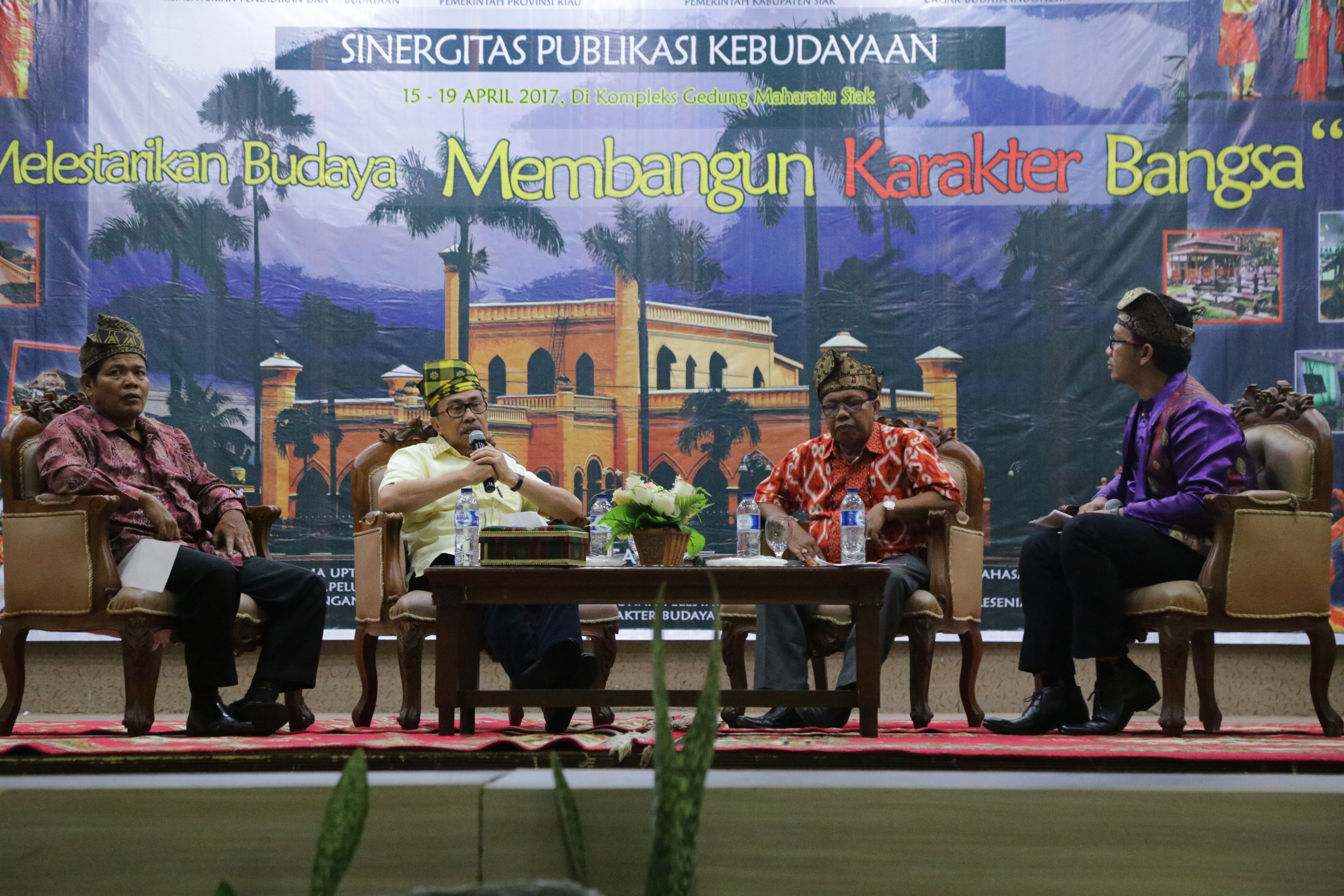 Bupati Siak hingga Kepala BPCB Sumatera Barat menjadi salah satu Narasumber Dialog Interaktif Dalam Rangka Sinergitas Kebudayaan