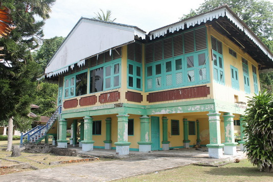 Rumah Res 23, 24, 26, 27, dan 29  Pulau Sambu Kota Batam