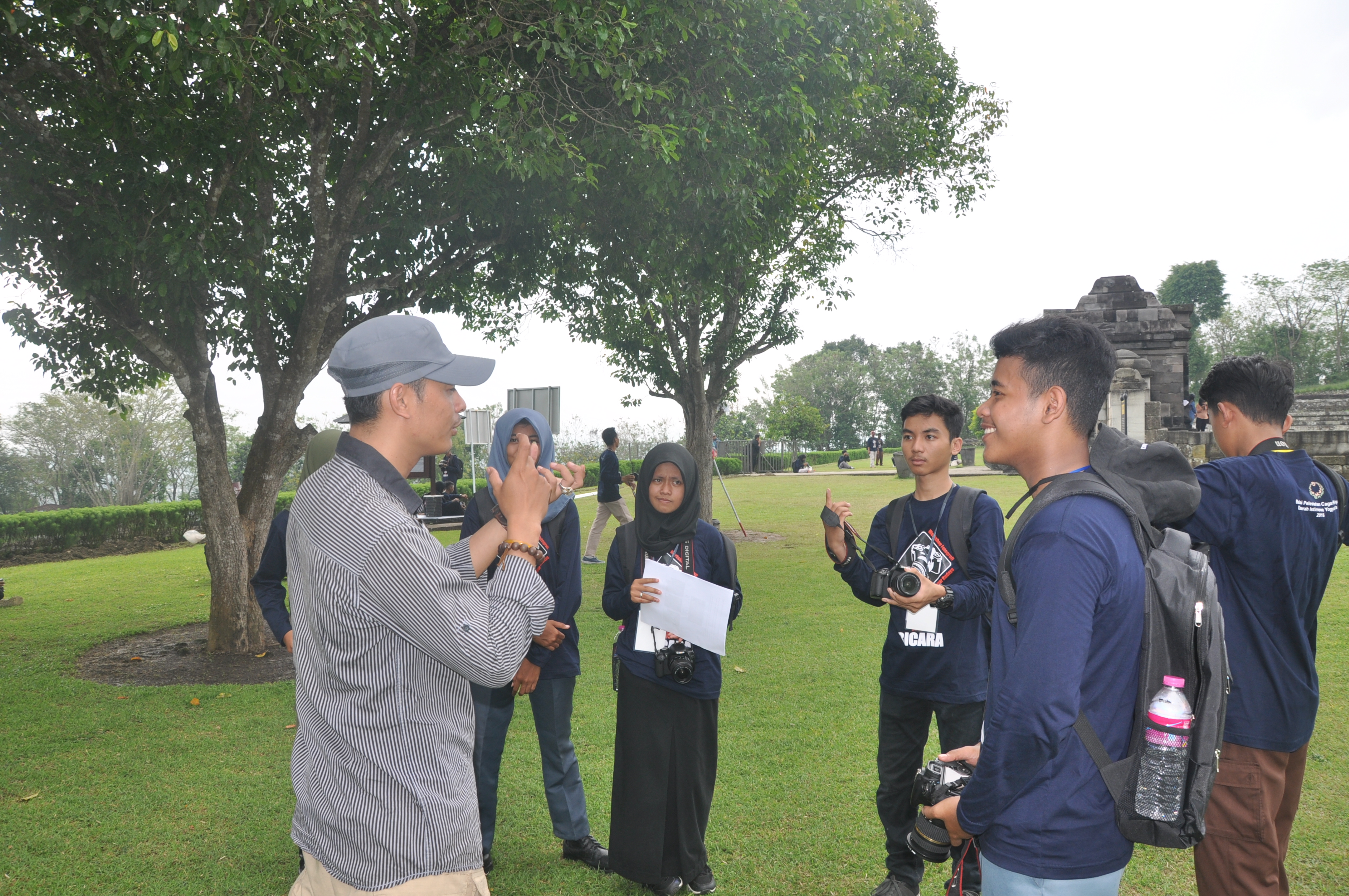 Read more about the article Workshop Fotografi Cagar Budaya bagi Pelajar