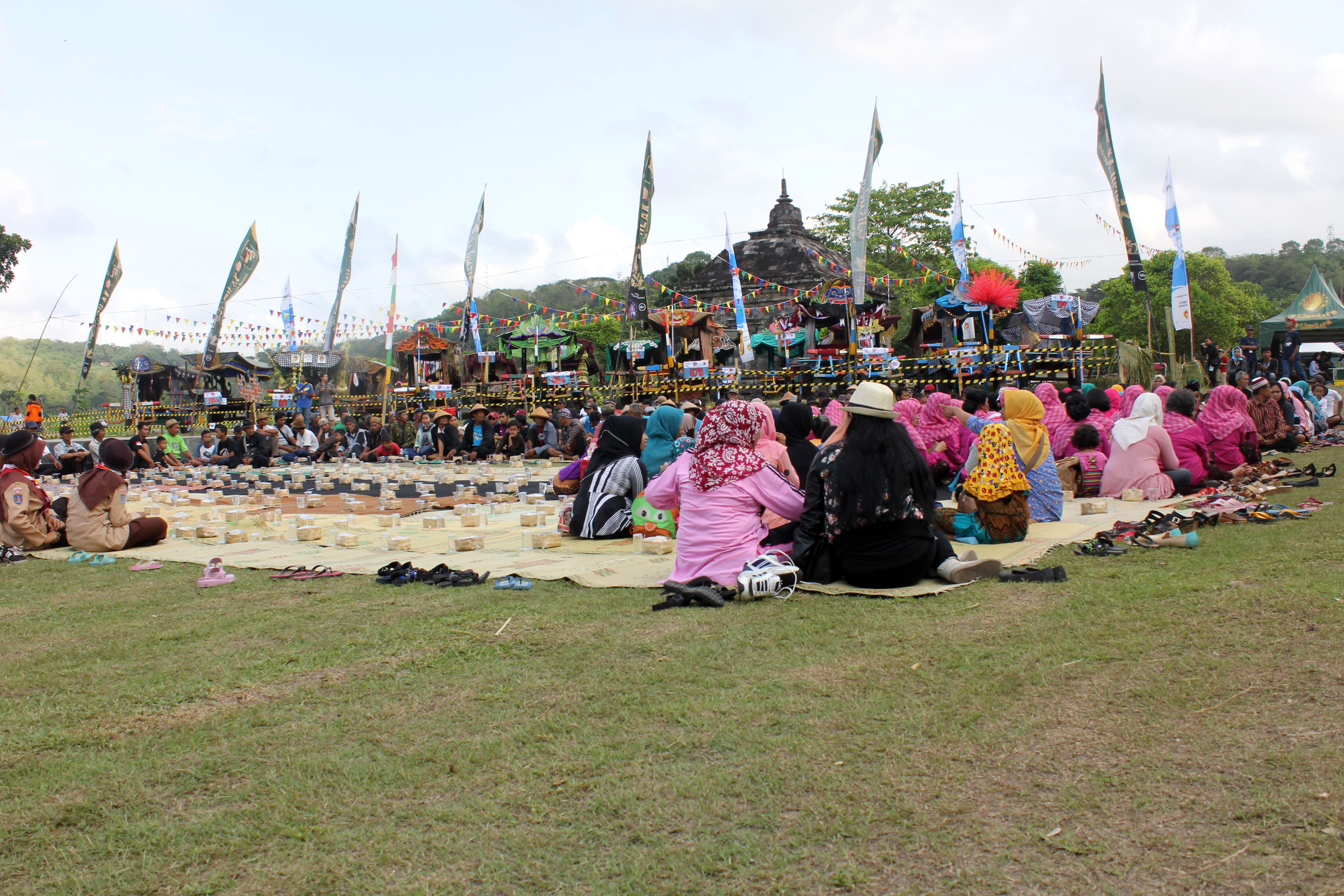 Read more about the article Candi Banyunibo Jadi Tuan Rumah  Festival Gerobak Sapi Tahun 2017