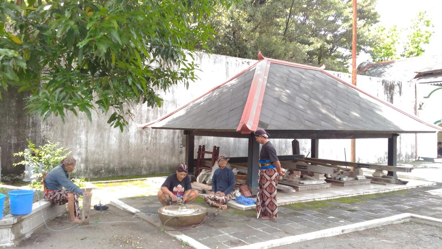 Read more about the article Perawatan Gamelan Keraton Yogyakarta