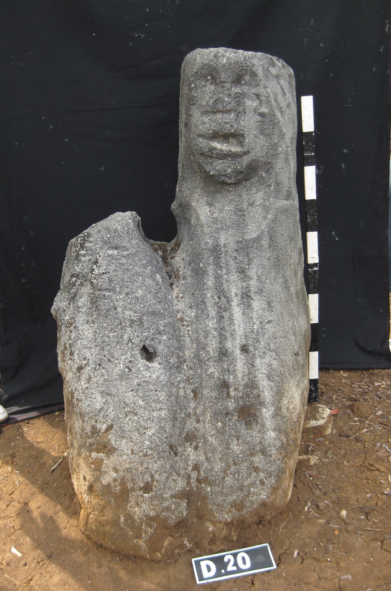 Read more about the article Arca Megalith