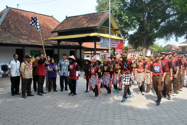 Read more about the article Jelajah Budaya: Mengenali Jadi Diri Warisan Budaya