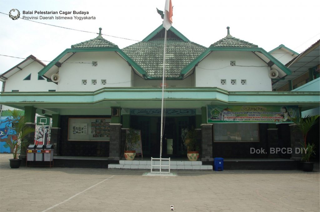 Fasad depan bangunan MAN 2 Yogyakarta (Foto Dok BPCB DIY 2019)