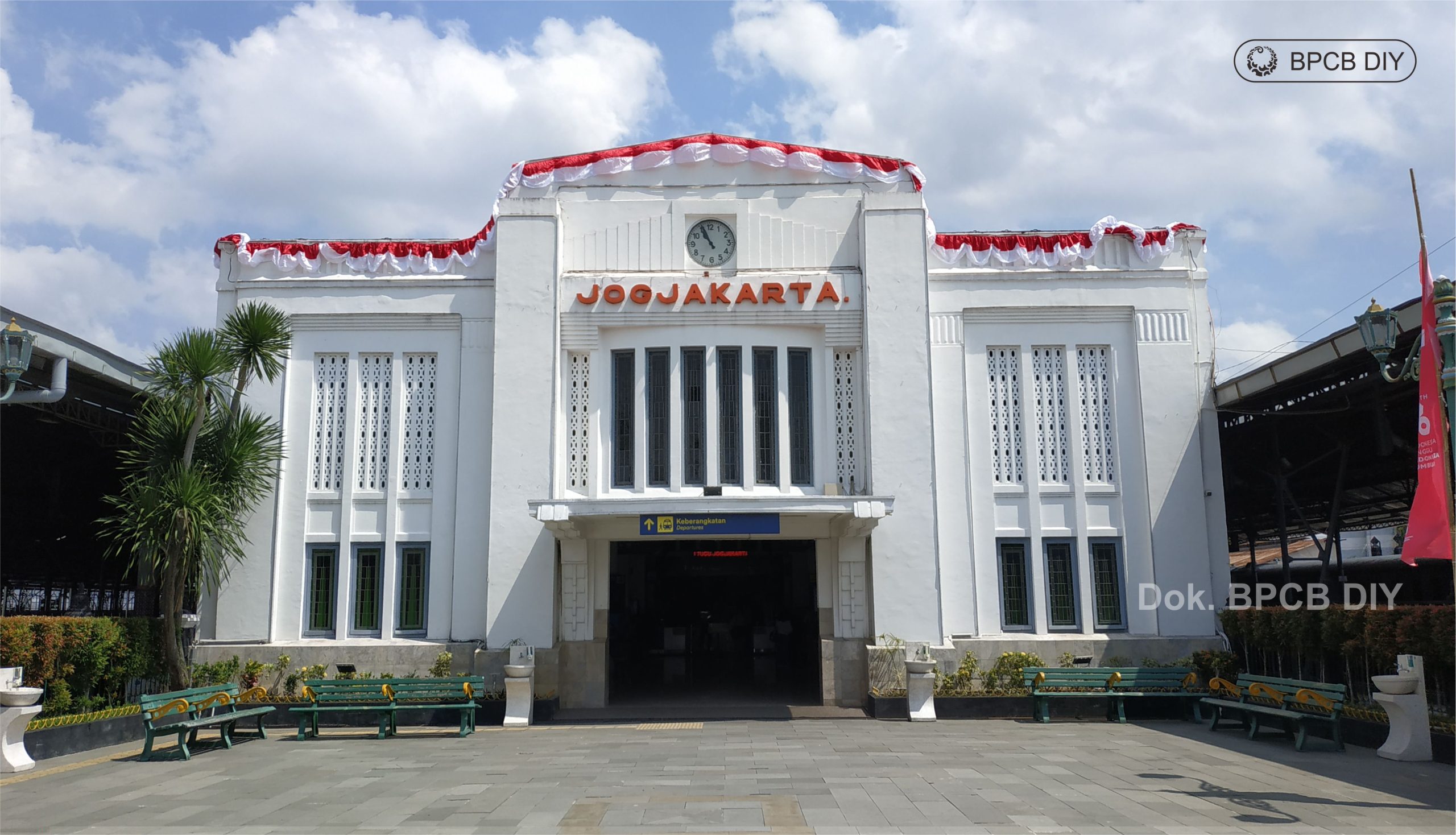Read more about the article Stasiun Tugu Yogyakarta