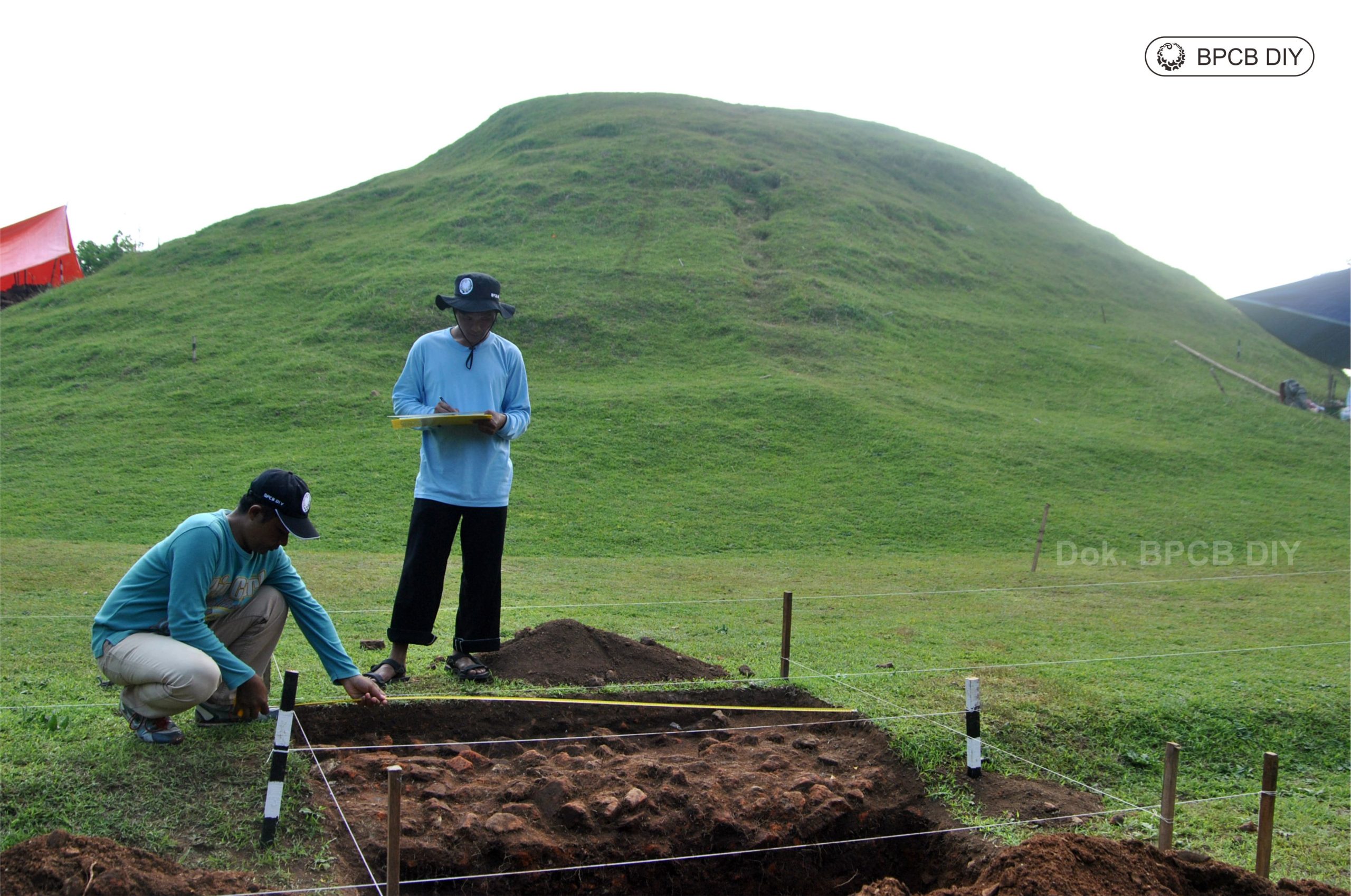 Read more about the article Menyingkap Misteri Candi Abang
