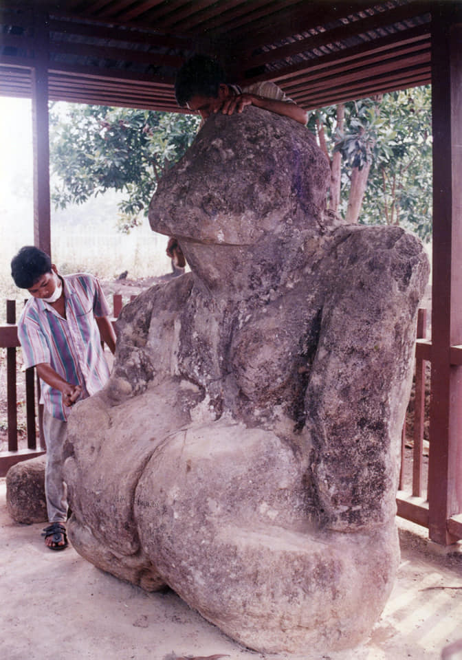 Konservasi Arca Megalit di Situs Tinggihari