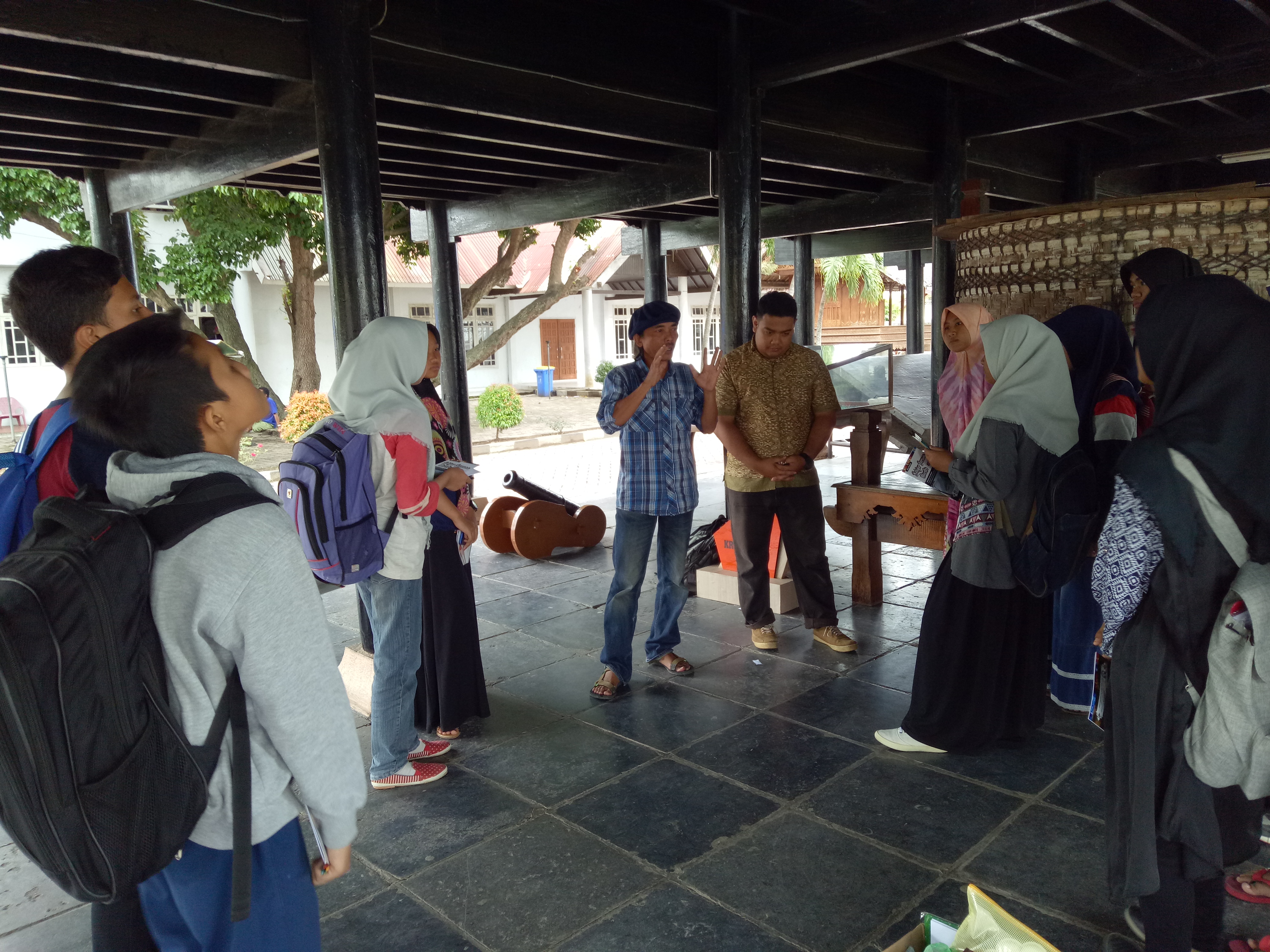 Merekam Peninggalan Sejarah Dan Budaya Masyarakat Aceh Melalui