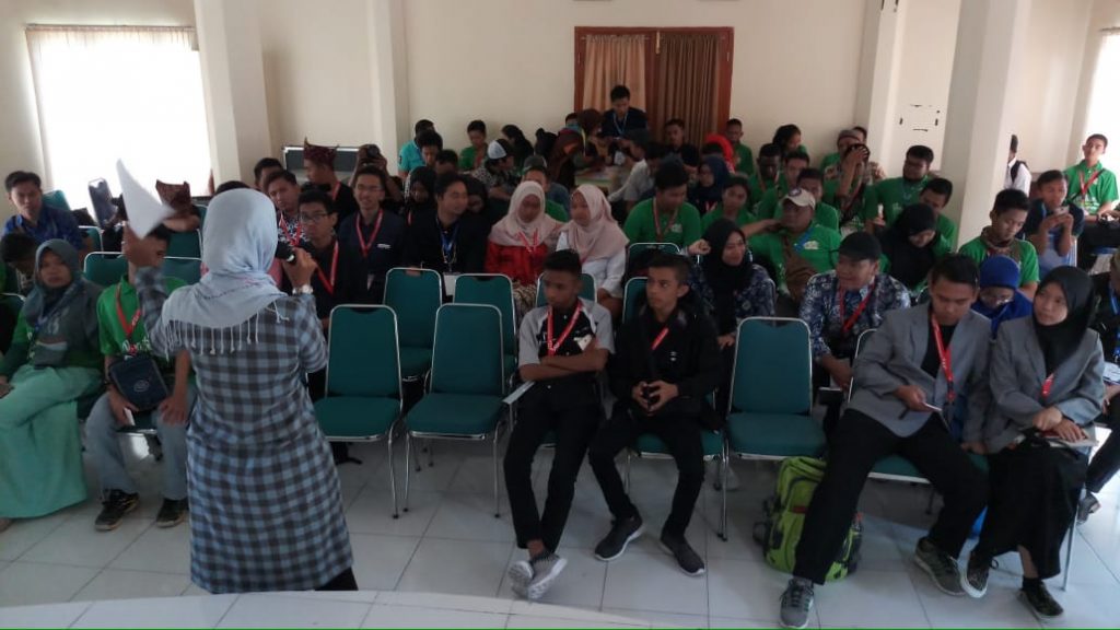 Para siswa/i peserta lomba Film Pendek FLS2N 2018 yang berasal dari 34 provinsi di Indonesia.