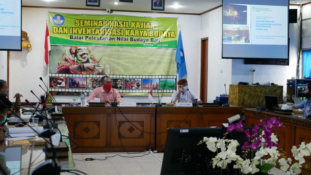 Seminar Hasil Kajian dan Inventarisasi Karya Budaya [1 ...