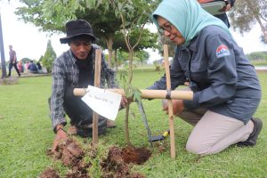 Read more about the article Kegiatan Peduli Budaya dan Lingkungan BPK IX di Kawasan Situs Batujaya Kabupaten Karawang