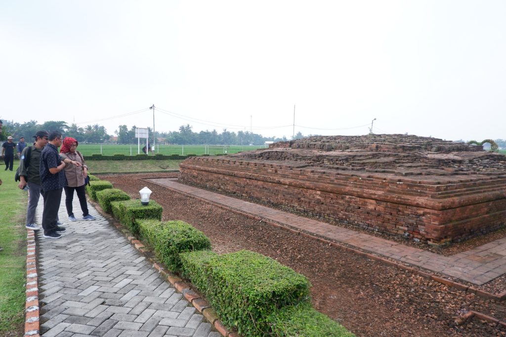 Gambar : Cagar Budaya Candi Jiwa Kabupaten Karawang. (sumber: Kompasiana)