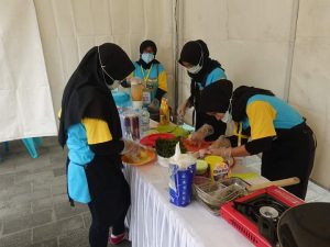 Read more about the article Lomba Masak Hasil Sungai Meriahkan Festival Sungai Kapuas