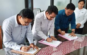 Read more about the article Penandatangan Nota Kesepahaman Antara BPNB Sulsel, Balitbang Agama Makassar, dan FIB Universitas Hasanuddin
